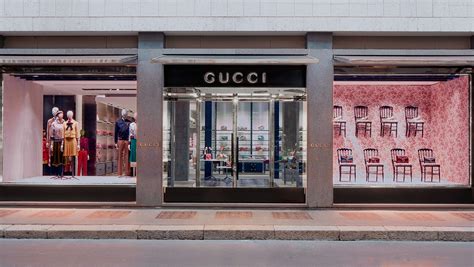 gucci online store contact number|gucci store close to me.